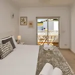 Villa By Ocvillas *